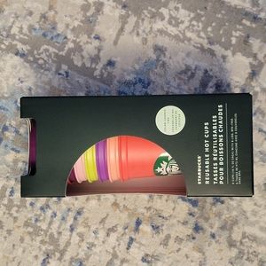 Starbucks Reusable Hot Cups -  Lids Color Changing